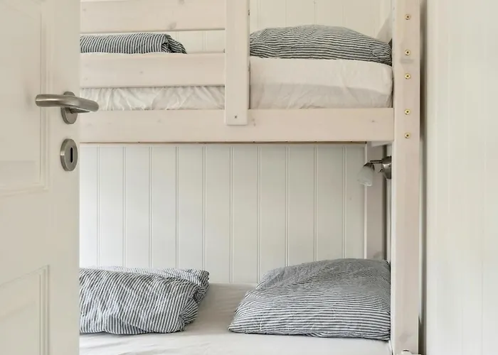 Here, Time Is Tuned Into Intimacy And Coziness * Hadsund