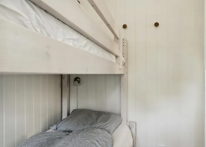 Here, Time Is Tuned Into Intimacy And Coziness Casa de Férias