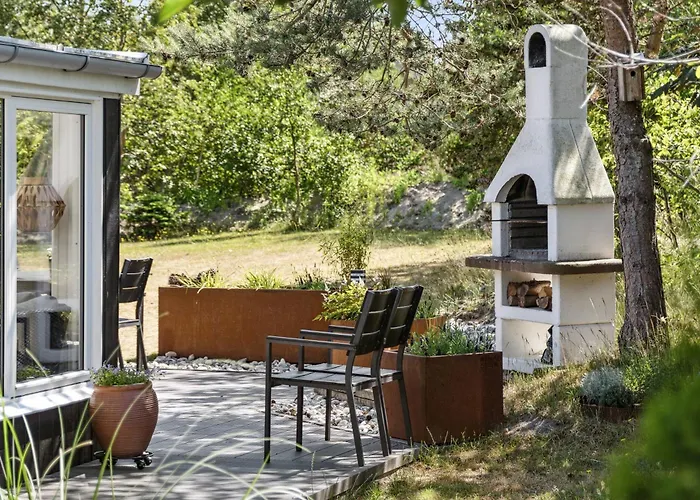 Here, Time Is Tuned Into Intimacy And Coziness Casa de Férias Hadsund