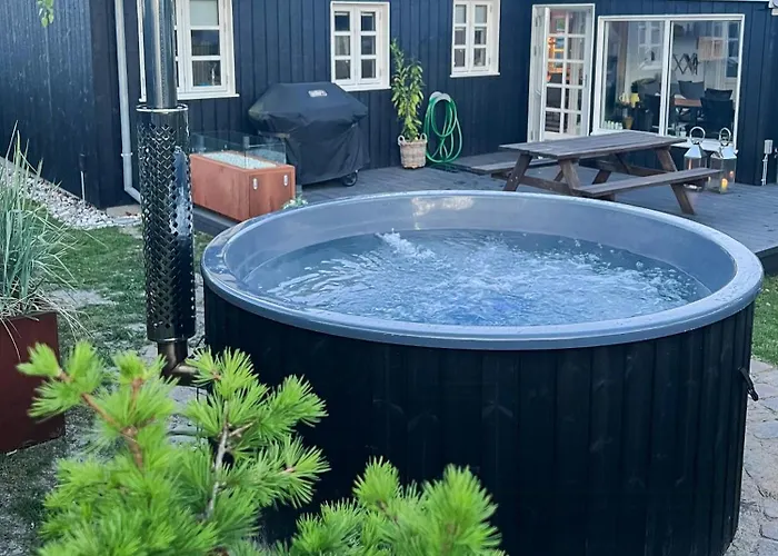 Here, Time Is Tuned Into Intimacy And Coziness Casa de Férias Hadsund